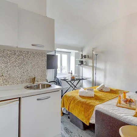 542 - Proche De Paris Apartamento